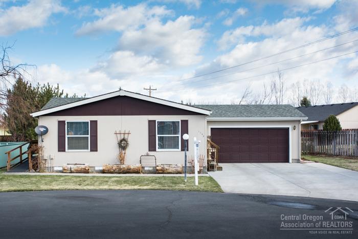 Ni Lah Sha Village - Residential