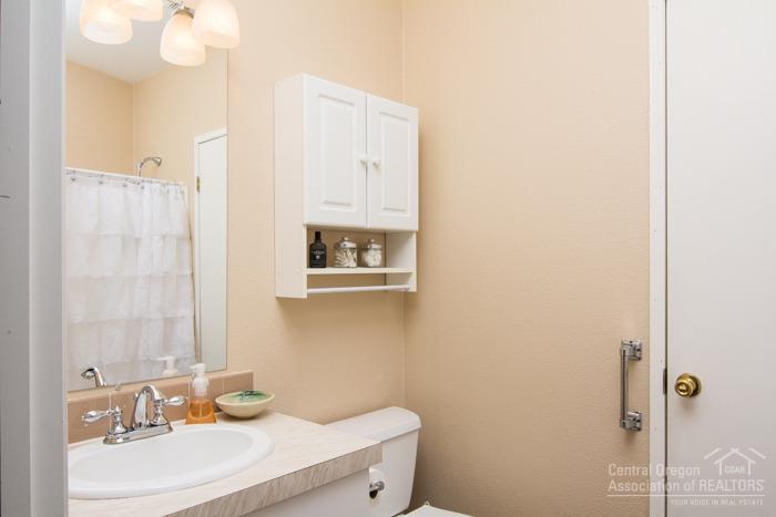 Ni Lah Sha Village - Residential