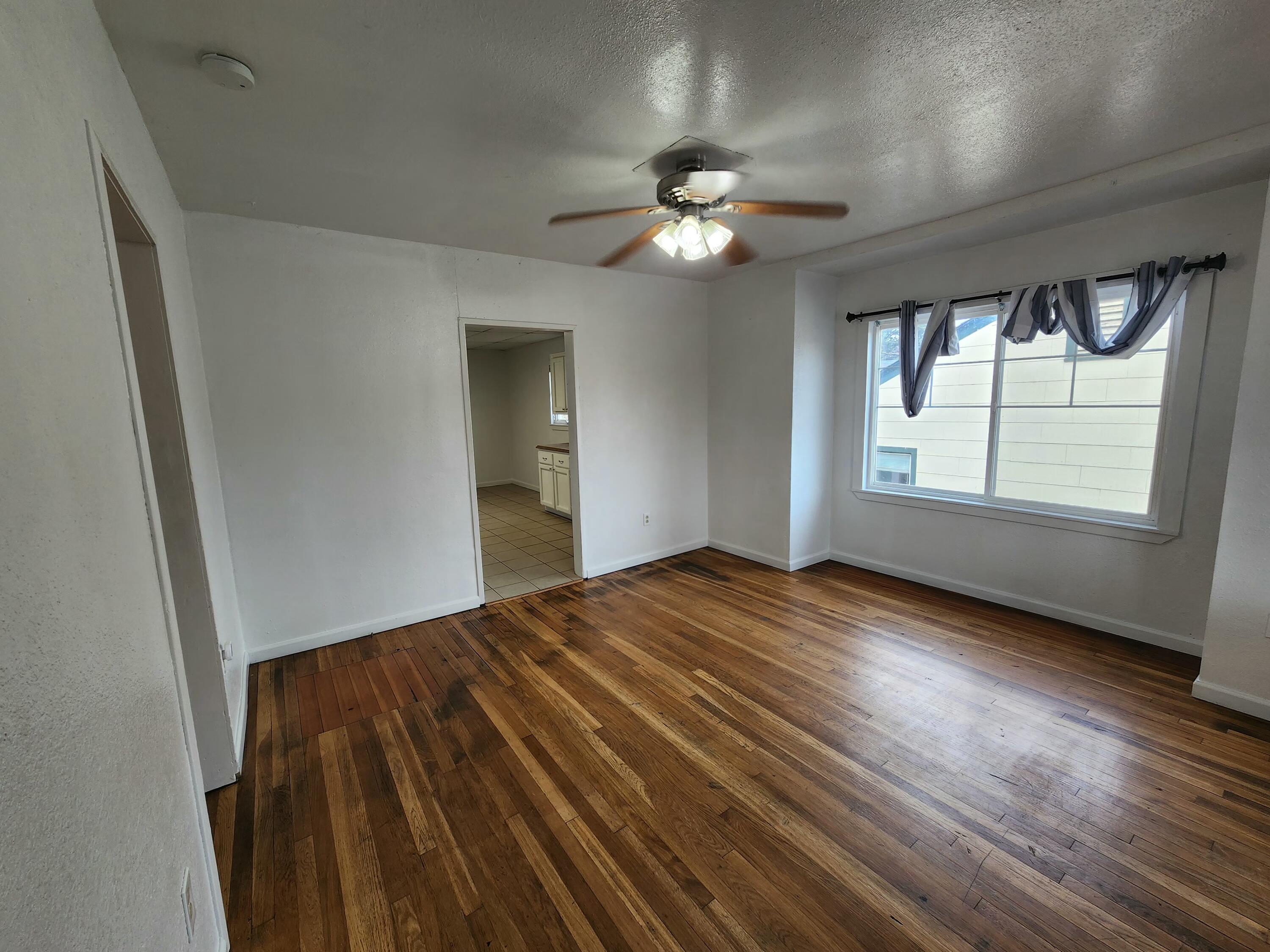 Klamath Falls -Fairview Addition No. 2 - Residential Income