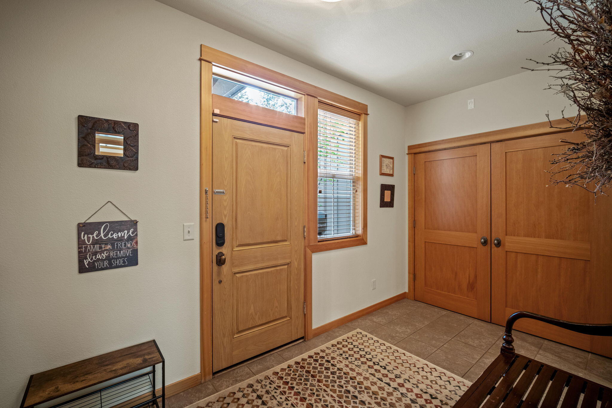 57178 Evergreen Loop 24