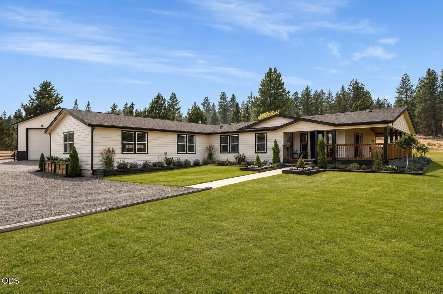 69435 Hinkle Butte Drive