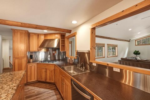 Tiny photo for 63375 Saddleback Drive, Bend, OR 97703 (MLS # 220219902)