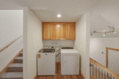 Tiny photo for 63375 Saddleback Drive, Bend, OR 97703 (MLS # 220219902)