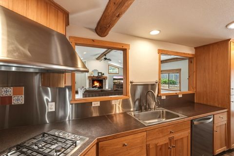 Tiny photo for 63375 Saddleback Drive, Bend, OR 97703 (MLS # 220219902)