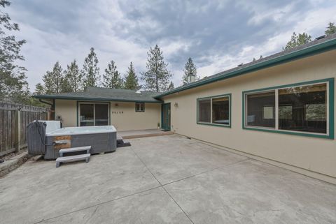 Tiny photo for 63375 Saddleback Drive, Bend, OR 97703 (MLS # 220219902)