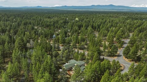 Tiny photo for 63375 Saddleback Drive, Bend, OR 97703 (MLS # 220219902)