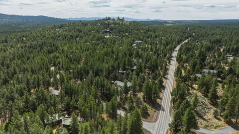 Tiny photo for 63375 Saddleback Drive, Bend, OR 97703 (MLS # 220219902)