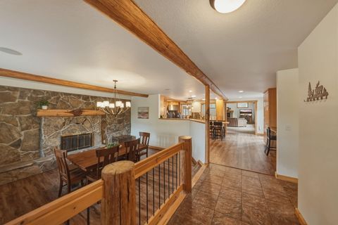 Tiny photo for 63375 Saddleback Drive, Bend, OR 97703 (MLS # 220219902)
