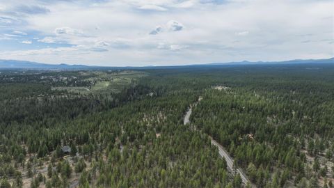 Tiny photo for 63375 Saddleback Drive, Bend, OR 97703 (MLS # 220219902)