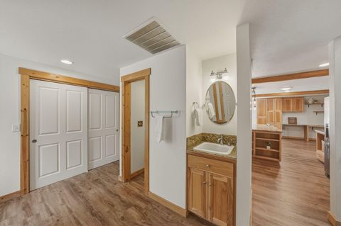 Tiny photo for 63375 Saddleback Drive, Bend, OR 97703 (MLS # 220219902)