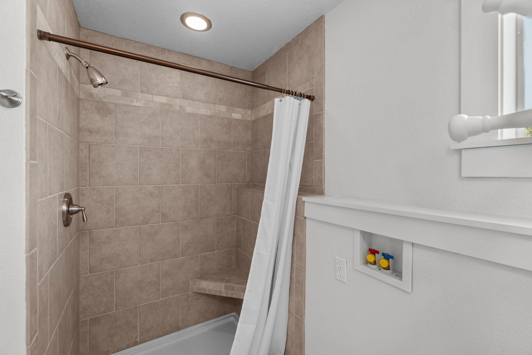 Ponderosa Cascade - Residential