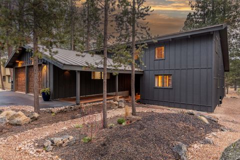 Tiny photo for 17579 Pathfinder Lane #6, Sunriver, OR 97707 (MLS # 220216751)