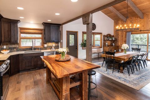 Tiny photo for 17579 Pathfinder Lane #6, Sunriver, OR 97707 (MLS # 220216751)