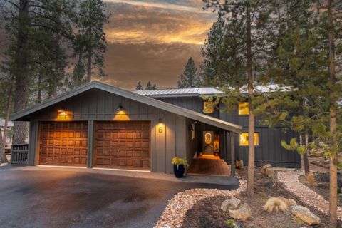 Photo of 17579 Pathfinder Lane #6, Sunriver, OR 97707 (MLS # 220216751)