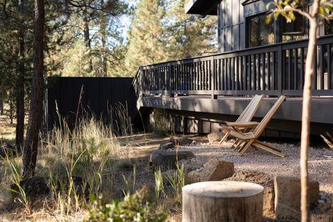 Tiny photo for 17579 Pathfinder Lane #6, Sunriver, OR 97707 (MLS # 220216751)