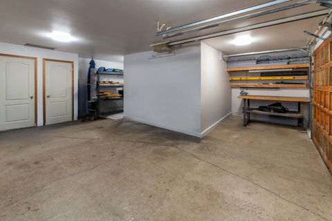 Tiny photo for 17579 Pathfinder Lane #6, Sunriver, OR 97707 (MLS # 220216751)