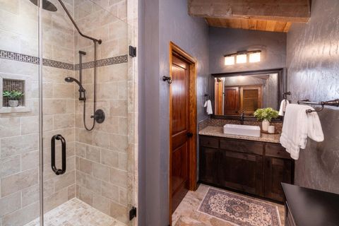 Tiny photo for 17579 Pathfinder Lane #6, Sunriver, OR 97707 (MLS # 220216751)