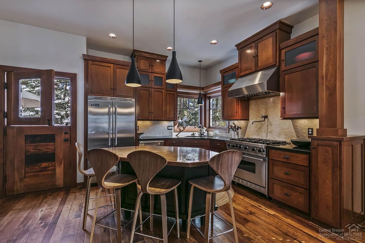Bend View - Residential