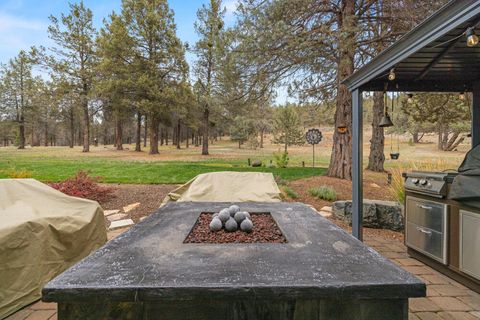 Tiny photo for 1161 Paper Birch Way, Klamath Falls, OR 97601 (MLS # 220211705)