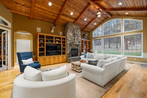 Tiny photo for 1161 Paper Birch Way, Klamath Falls, OR 97601 (MLS # 220211705)