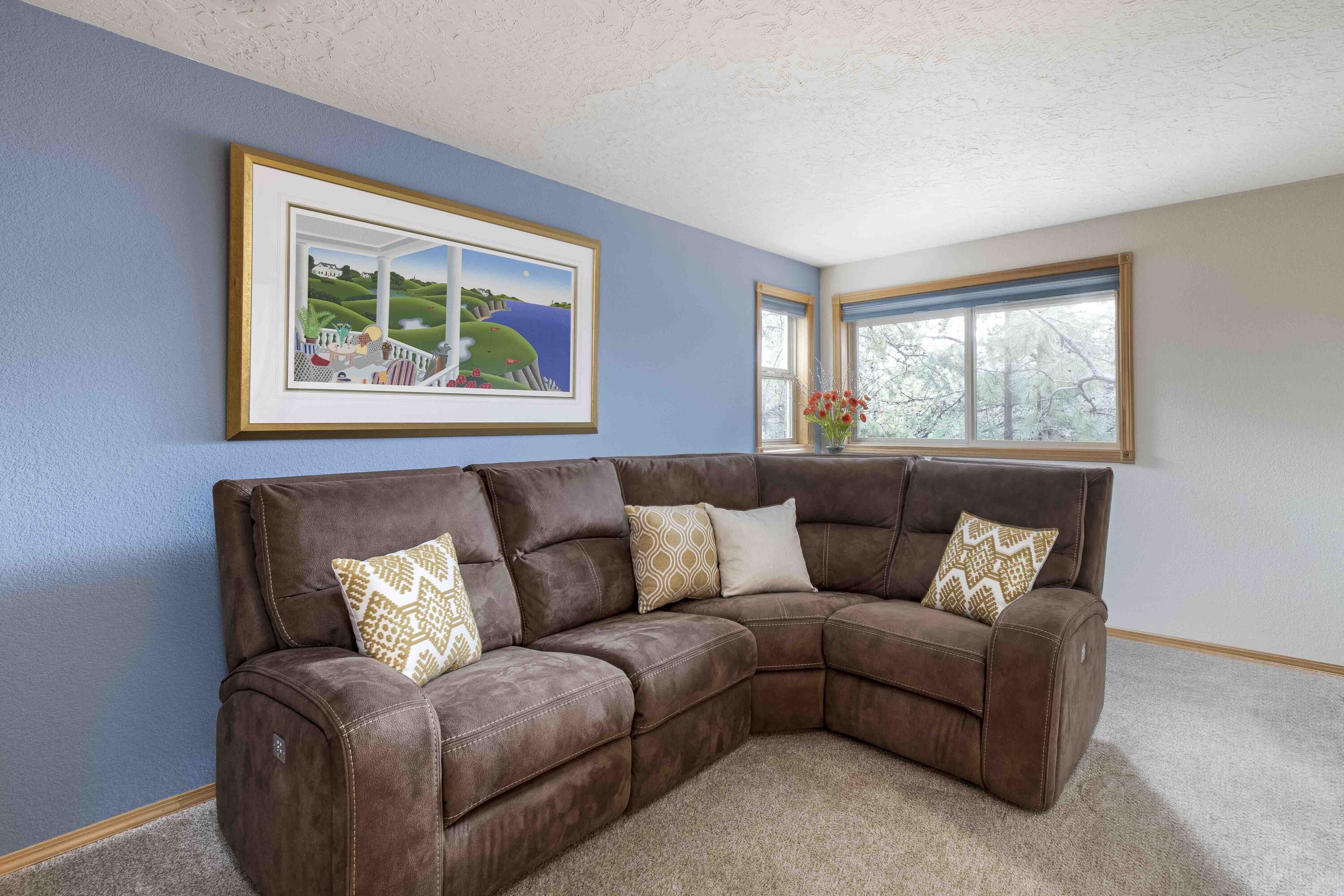 Fairway Point Villag - Residential