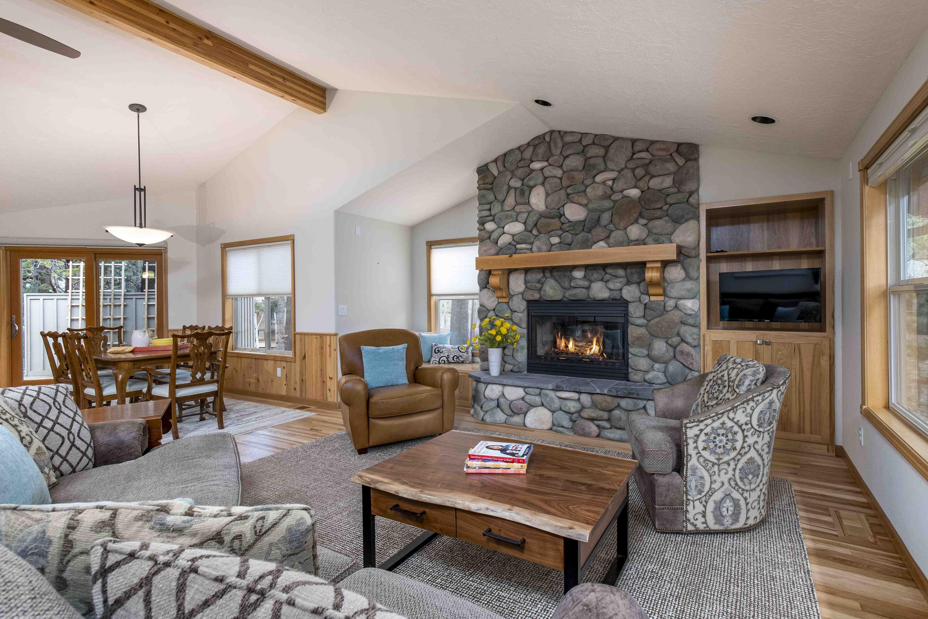 Fairway Point Villag - Residential