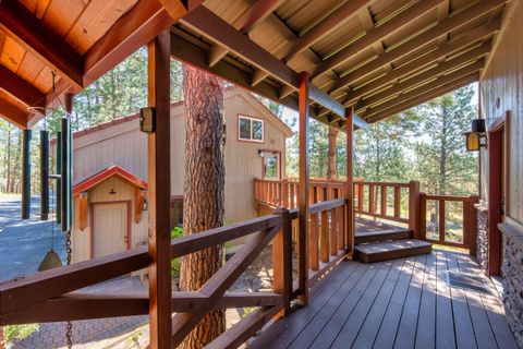 Tiny photo for 69470 Deer Ridge Road, Sisters, OR 97759 (MLS # 220221187)