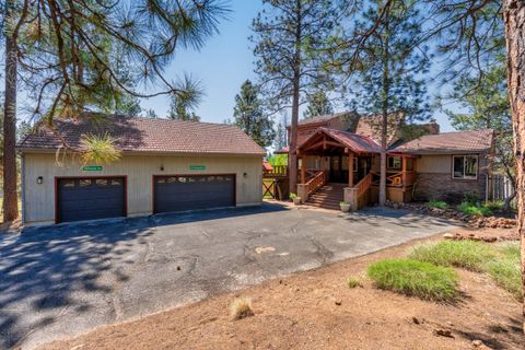 Tiny photo for 69470 Deer Ridge Road, Sisters, OR 97759 (MLS # 220221187)