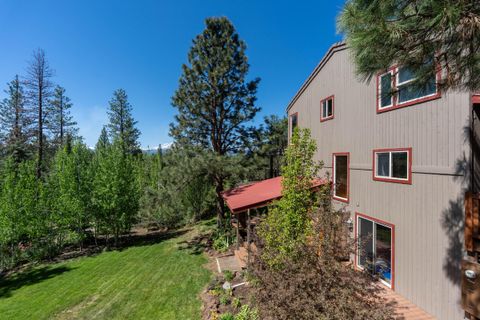 Tiny photo for 69470 Deer Ridge Road, Sisters, OR 97759 (MLS # 220221187)