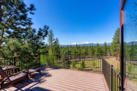 Tiny photo for 69470 Deer Ridge Road, Sisters, OR 97759 (MLS # 220221187)