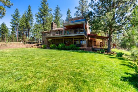 Tiny photo for 69470 Deer Ridge Road, Sisters, OR 97759 (MLS # 220221187)