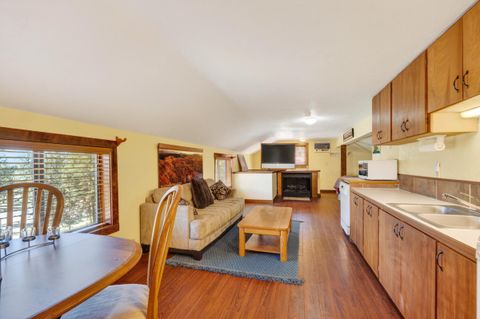 Tiny photo for 69470 Deer Ridge Road, Sisters, OR 97759 (MLS # 220221187)