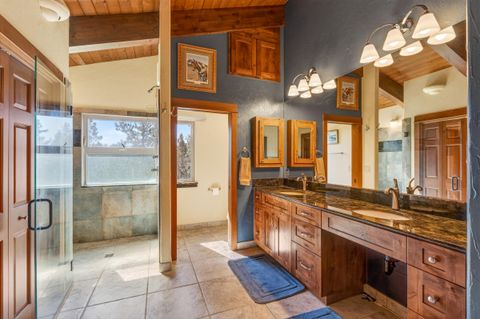 Tiny photo for 69470 Deer Ridge Road, Sisters, OR 97759 (MLS # 220221187)