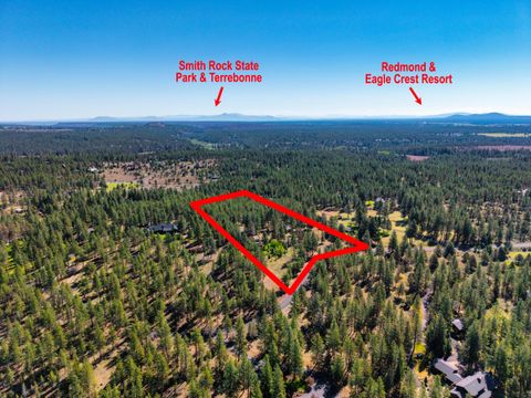 Tiny photo for 69470 Deer Ridge Road, Sisters, OR 97759 (MLS # 220221187)