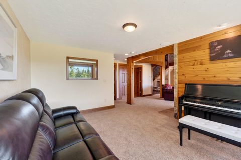 Tiny photo for 69470 Deer Ridge Road, Sisters, OR 97759 (MLS # 220221187)