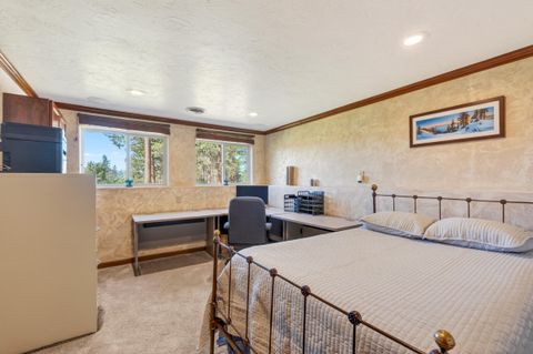 Tiny photo for 69470 Deer Ridge Road, Sisters, OR 97759 (MLS # 220221187)