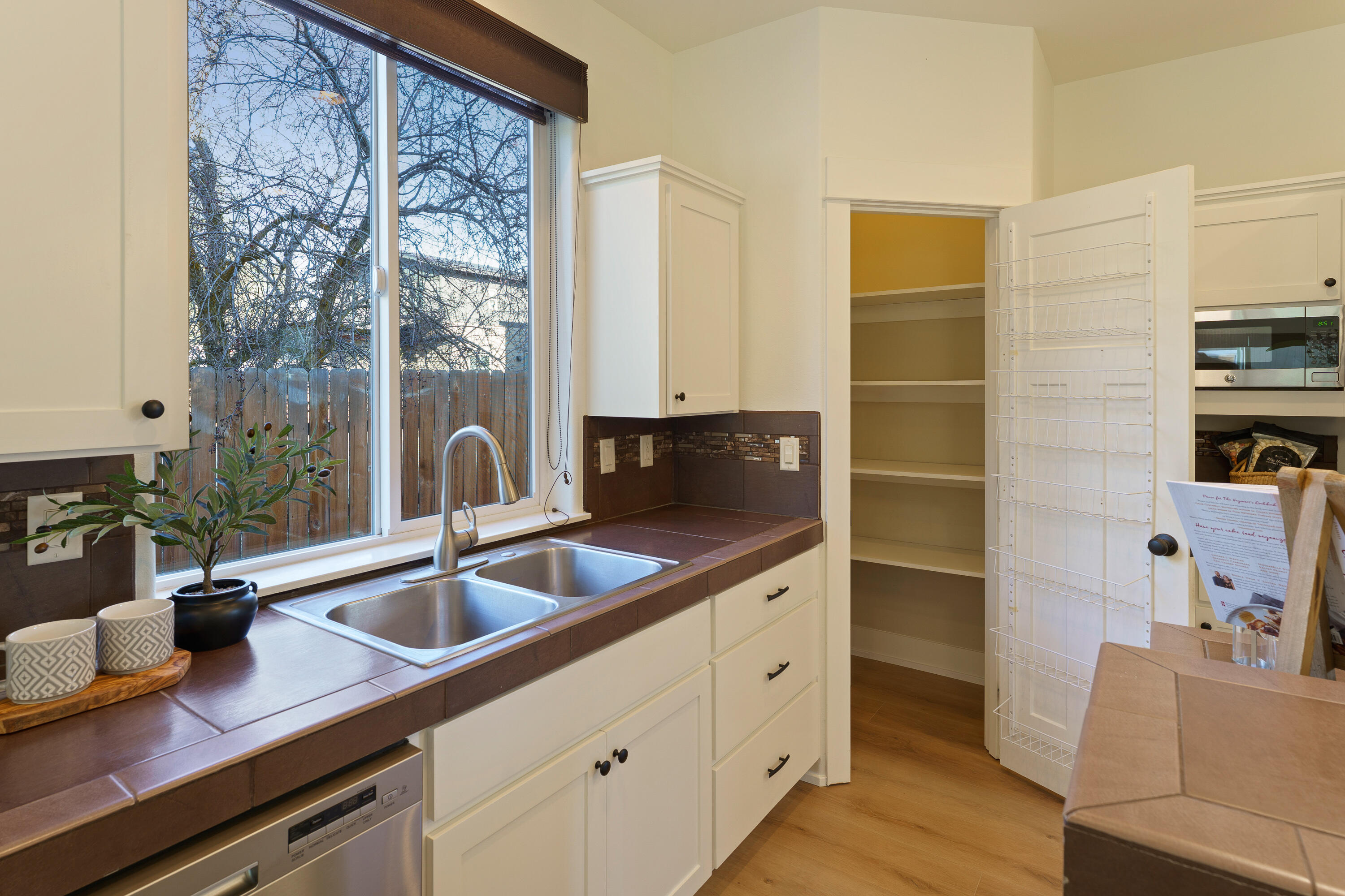 Diamont Pines - Residential