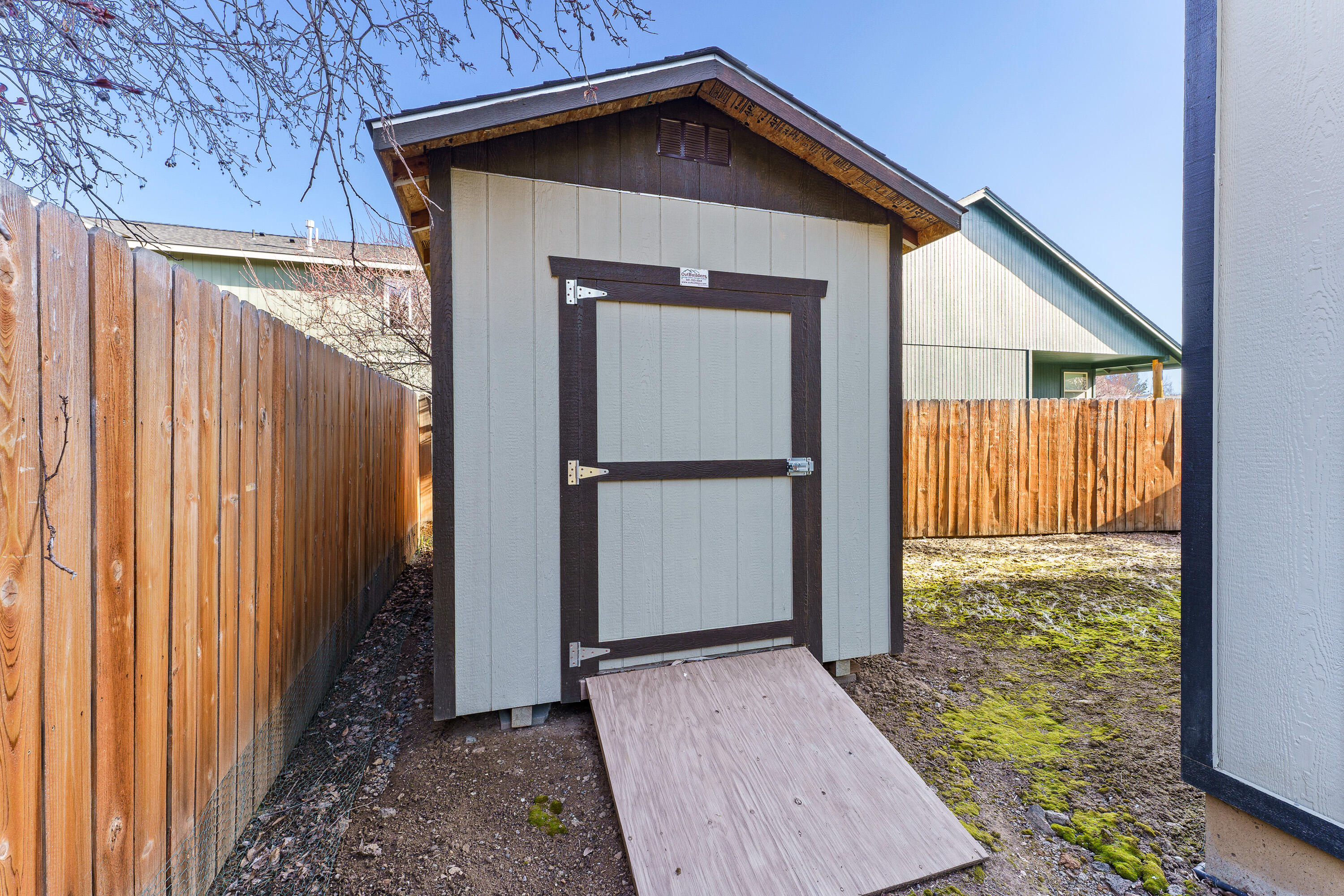 Diamont Pines - Residential