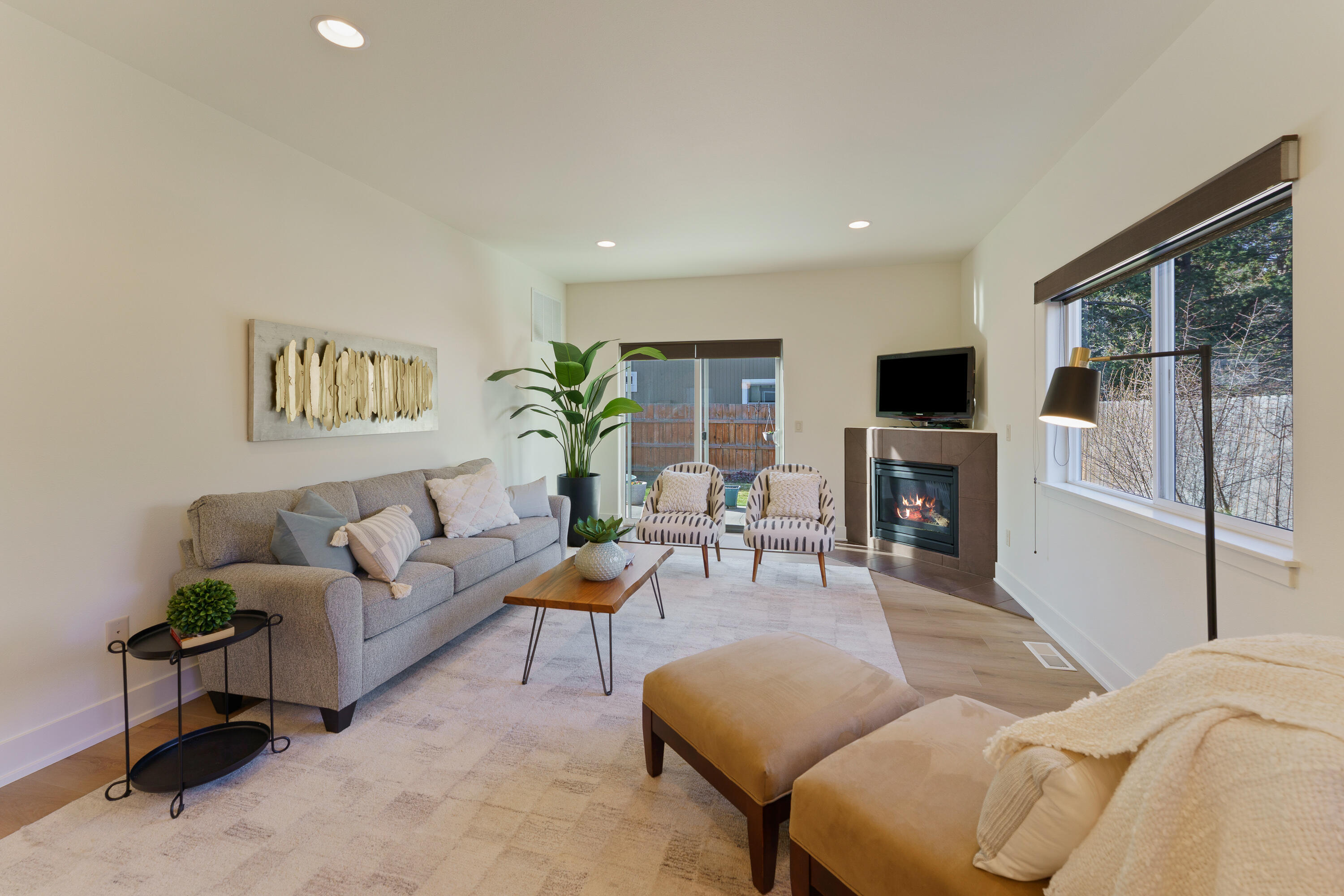 Diamont Pines - Residential