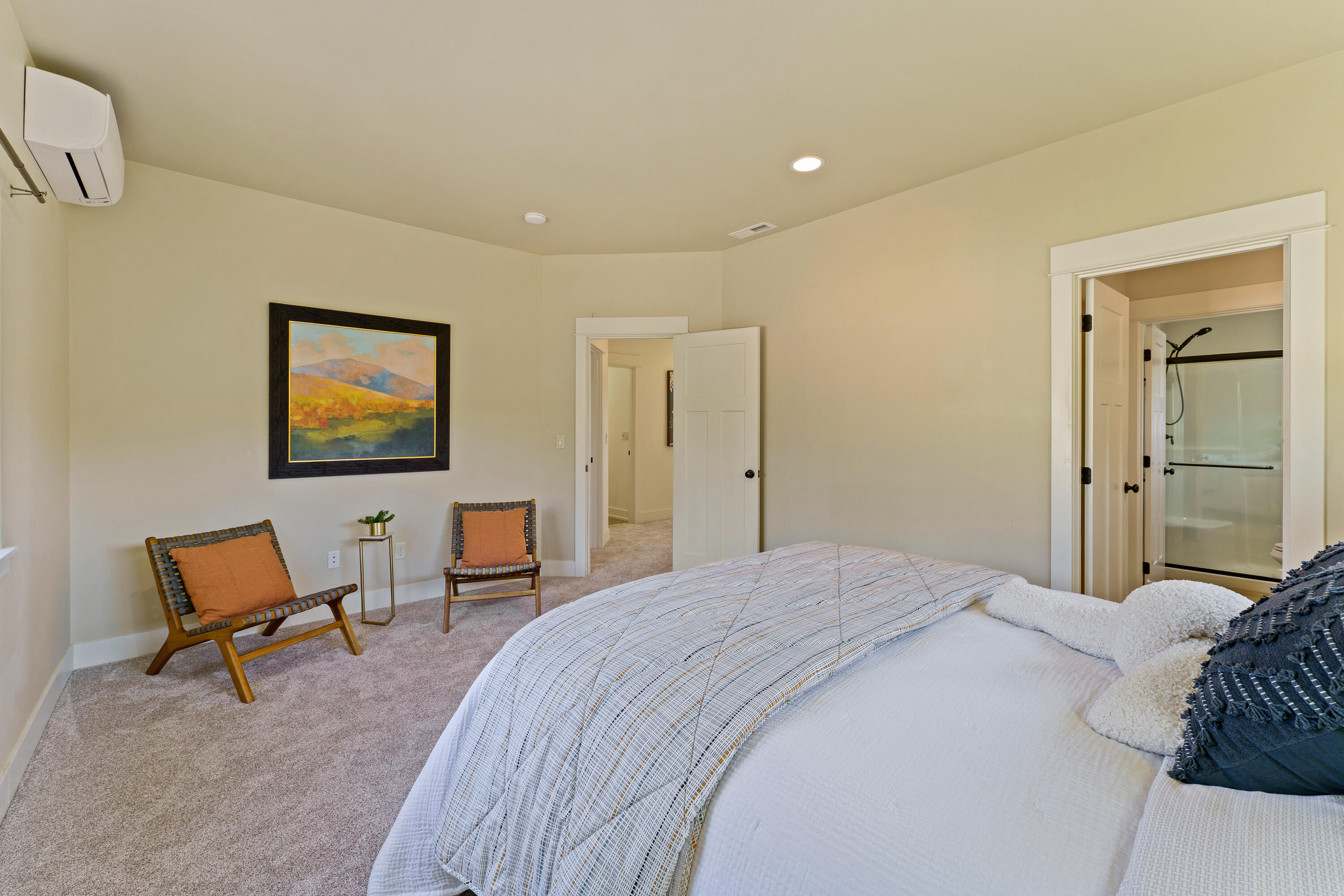 Diamont Pines - Residential