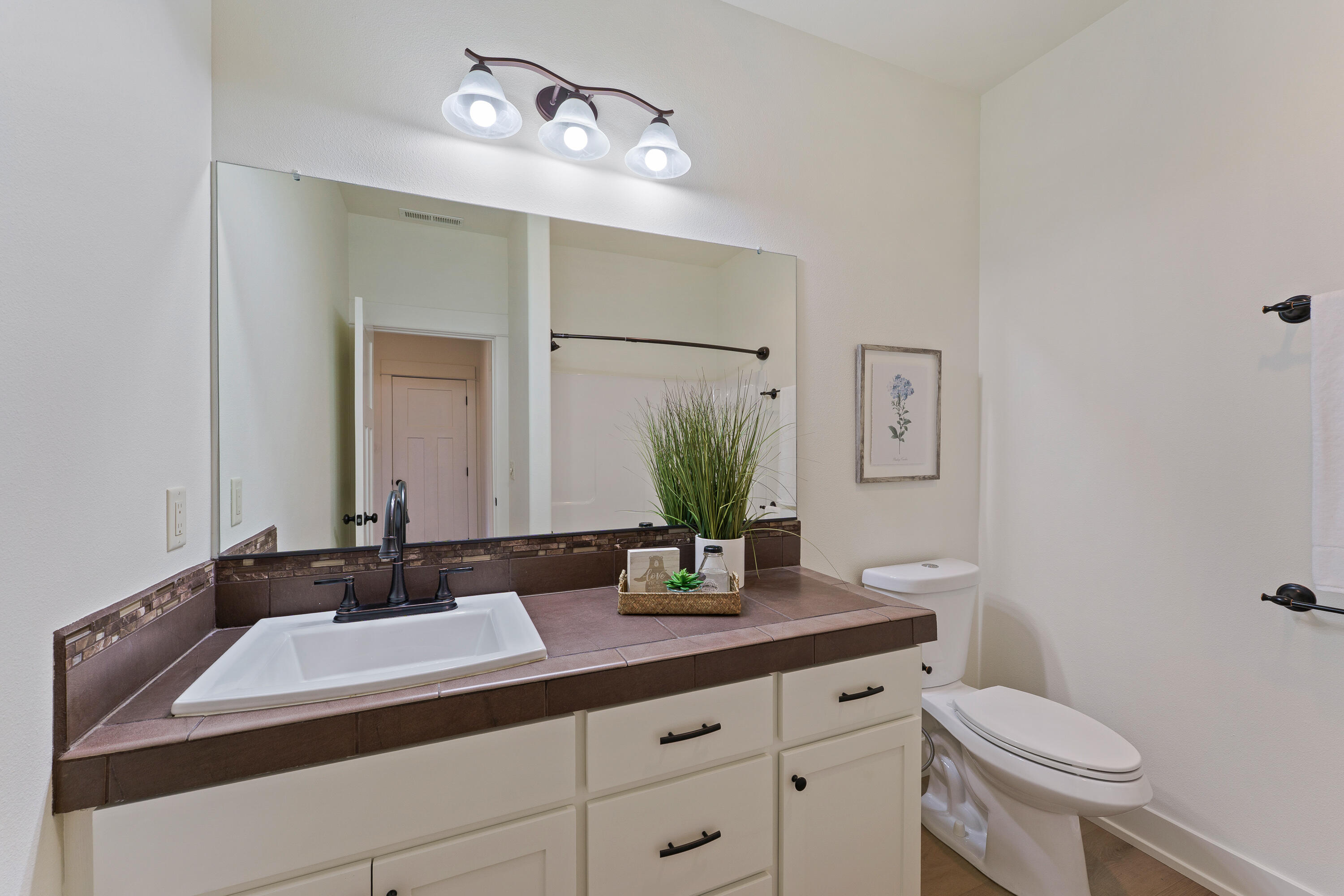 Diamont Pines - Residential