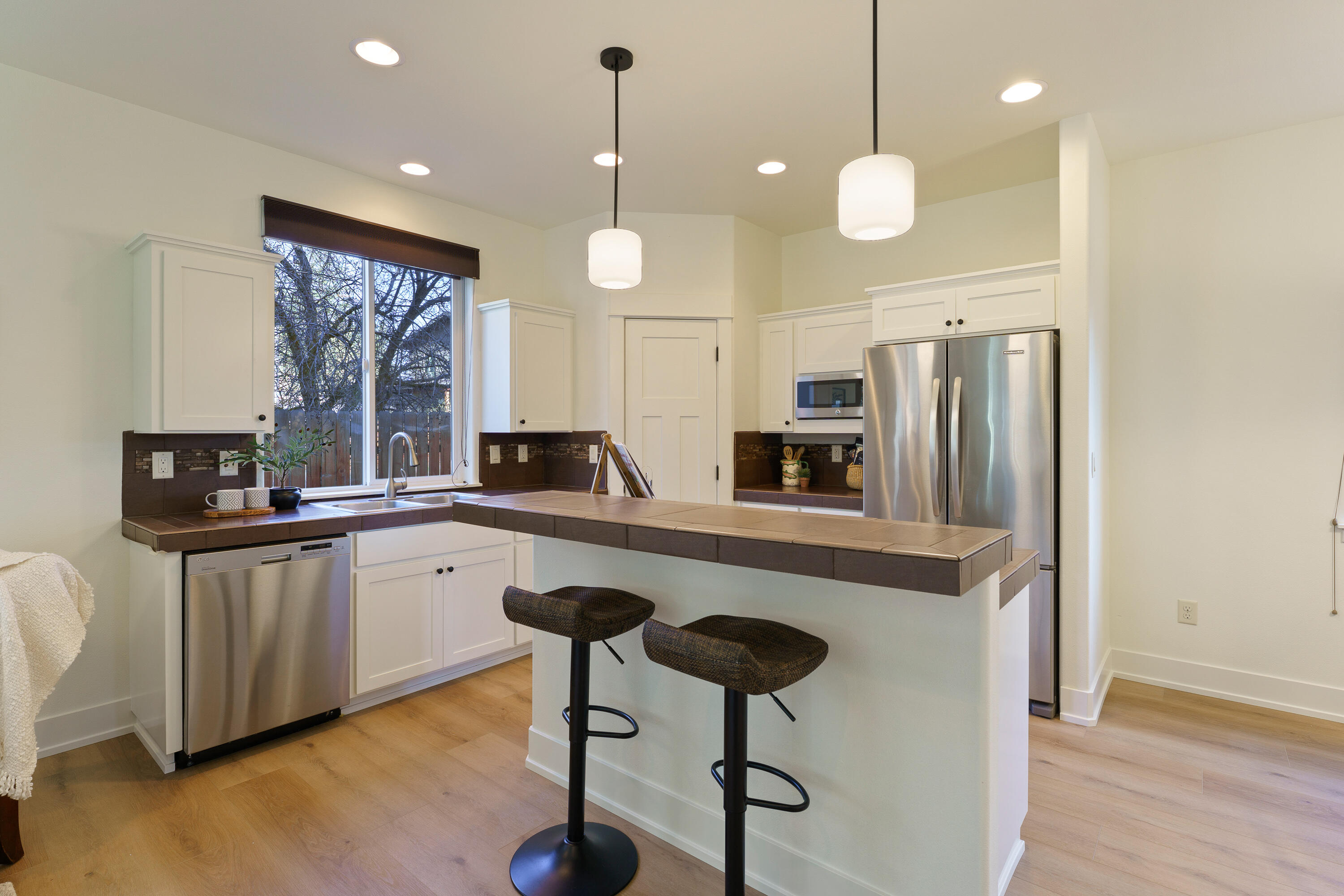 Diamont Pines - Residential