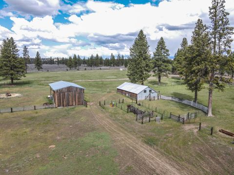 Tiny photo for 29700 Ivory Pine Road, Bly, OR 97622 (MLS # 220220518)