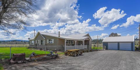 Photo of 29700 Ivory Pine Road, Bly, OR 97622 (MLS # 220220518)