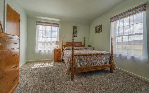 Tiny photo for 29700 Ivory Pine Road, Bly, OR 97622 (MLS # 220220518)