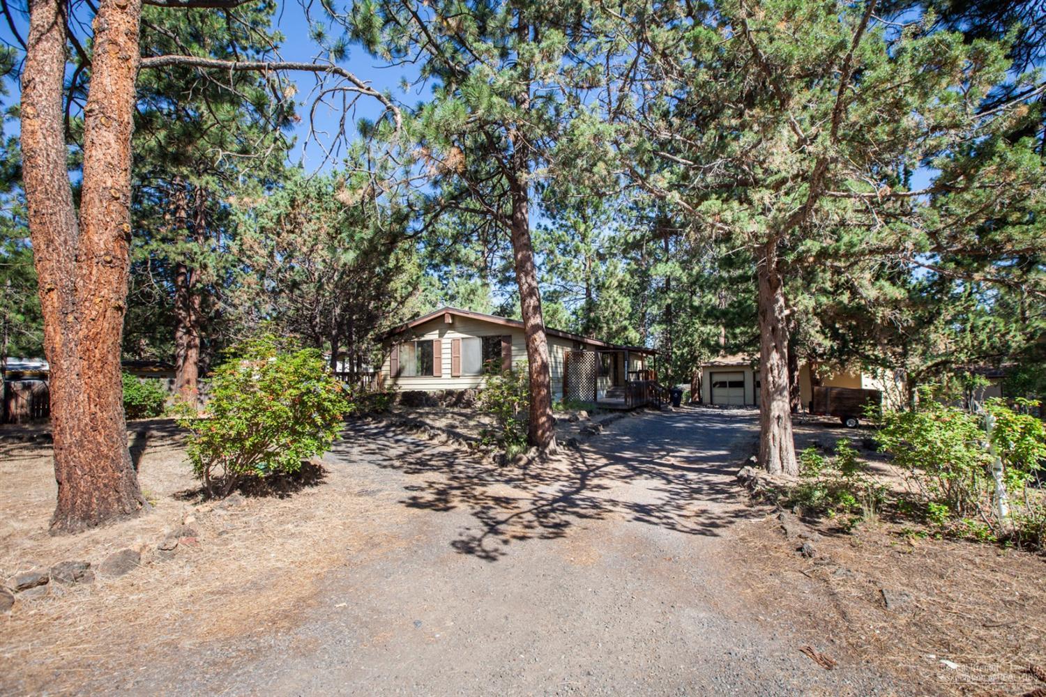 Romaine Village - Residential