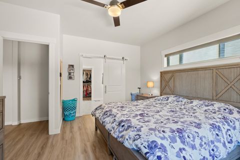 Tiny photo for 672 Nobility Drive, Medford, OR 97501 (MLS # 220214097)