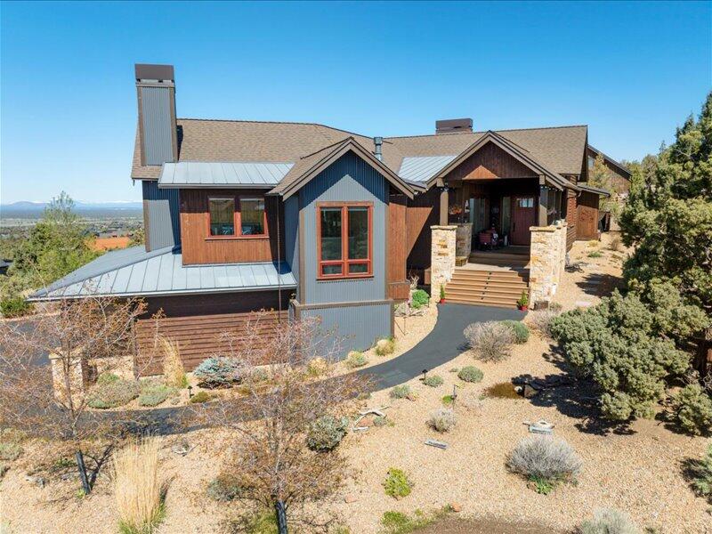16368 SW Hat Rock Loop