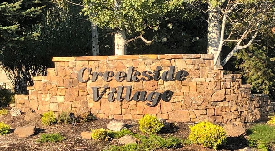 Relax and enjoy all that Creekside Village at the Ridge at Eagle Crest has to offer. This townhome includes an amazing FURNITURE package for entertaining, including interior furnishings, hot tub, conversation gas-plumbed pit, outdoor patio furniture & barbeque, washer dryer, and refrigerator. 
 Notice the difference in the details and upgrades, as this townhome has never been rented and has only had one owner. Thoughtful upgrades and amenities include, slate tile in kitchen, entry and bathrooms, upgraded wood floors in the dining area, granite tile countertops and fully tiled backsplash in the kitchen, accordion blinds throughout that retract top and bottom, new paint inside, a downstairs master-suite, and a beautifully added front paver patio for enjoying your morning coffee. Evenings are always pleasant with a skyline of mountain tops from the back patio or inside from the expansive windows. Light and Bright, this home shines!