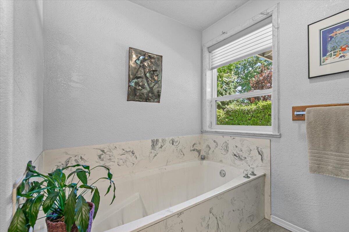 Larson Creek Estates Phase 3 - Residential